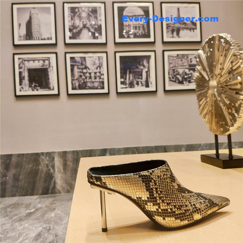 Ba1en*iaga deep toe slippers