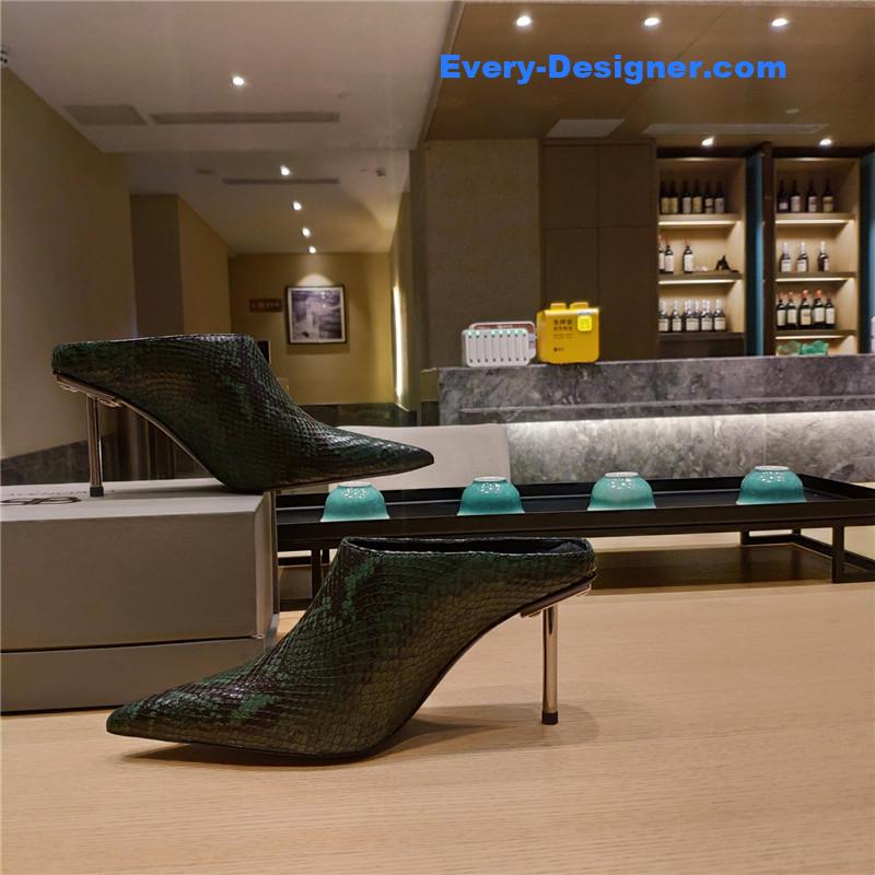 Ba1en*iaga deep toe slippers