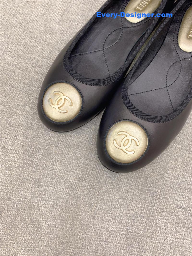 CC vintage flat shoes