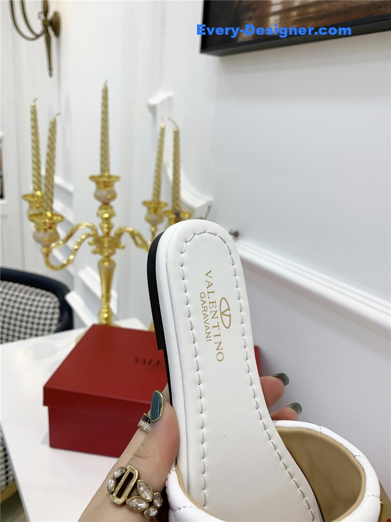 valentino latest slippers