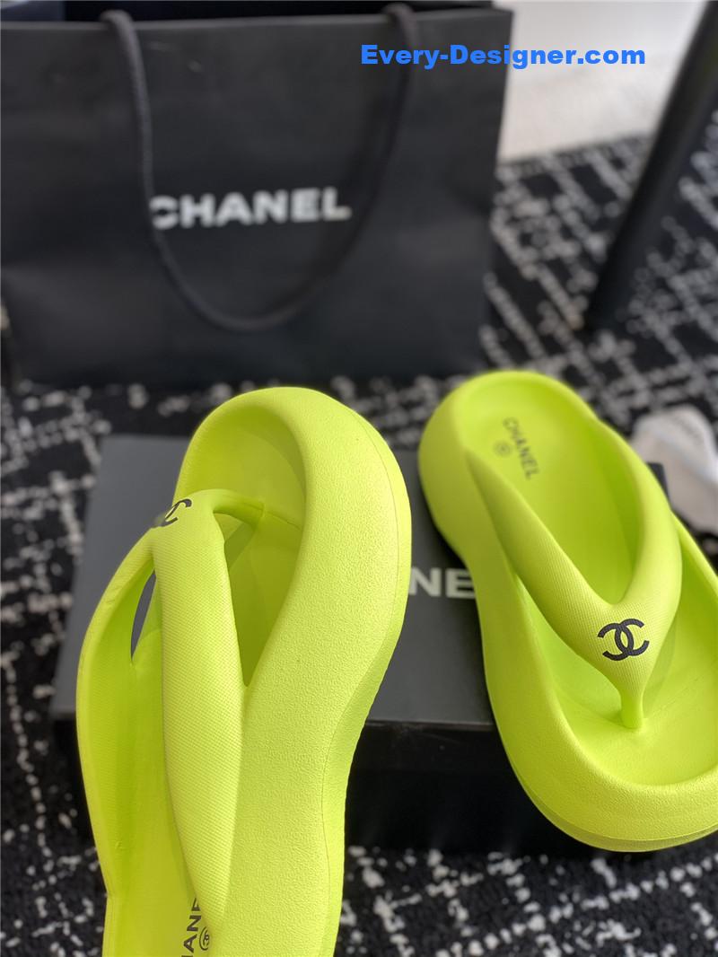 CC explosive style muffin sandals and slippers