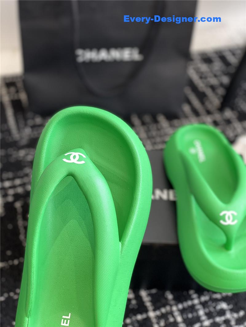 CC explosive style muffin sandals and slippers