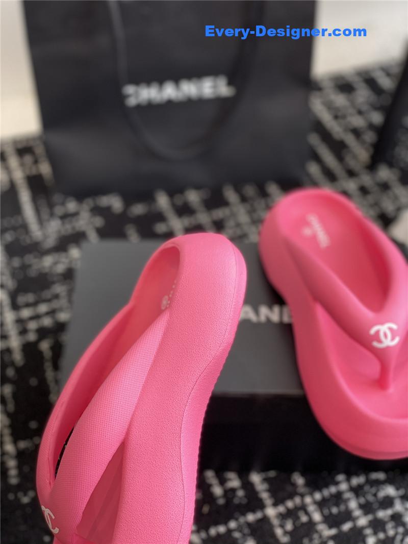 CC explosive style muffin sandals and slippers