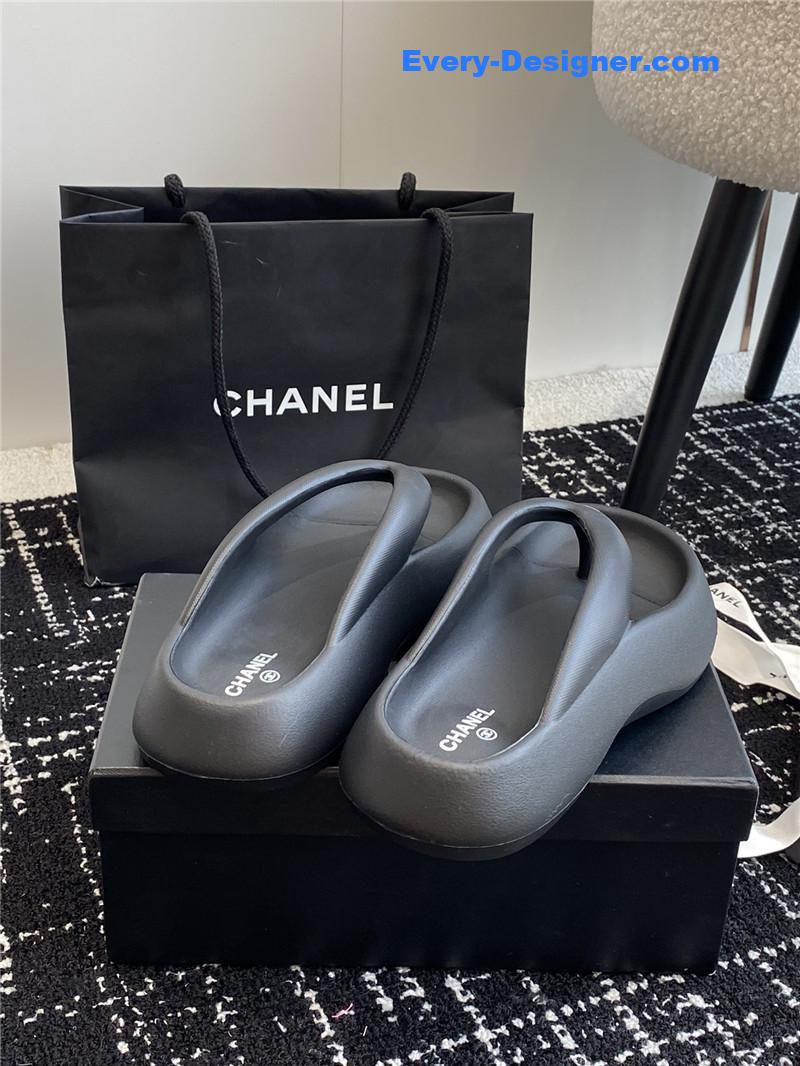 CC explosive style muffin sandals and slippers