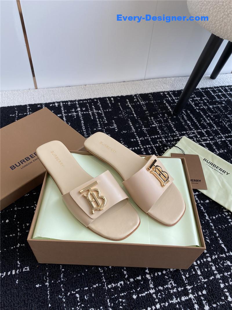 Burberry new slippers