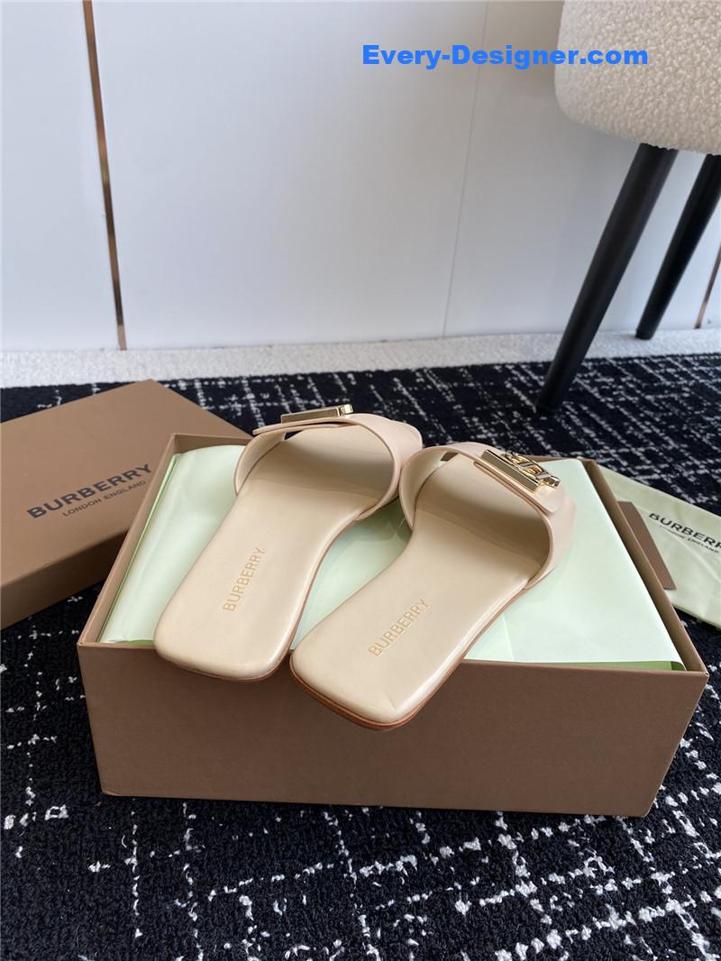 Burberry new slippers