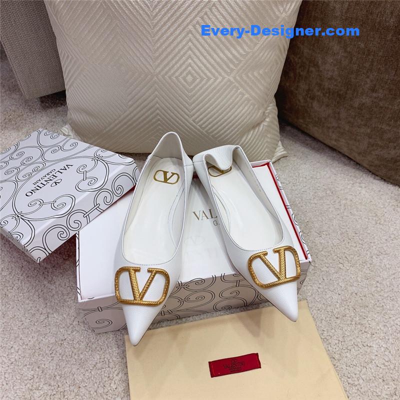Va1e*ntin0 v logo slip-ons