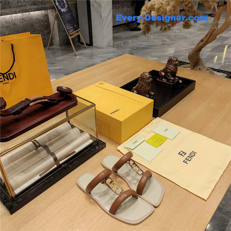 F**di flat beach sandals