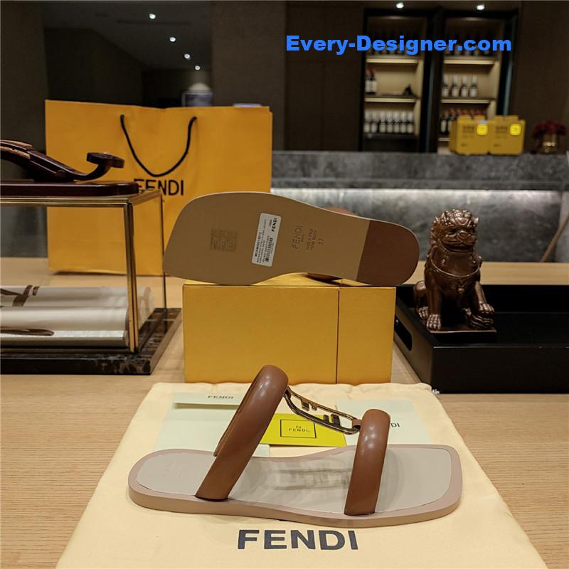 F**di flat beach sandals