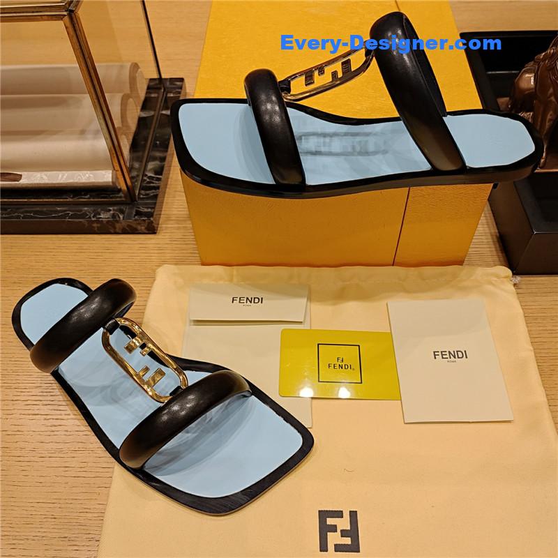 F**di flat beach sandals