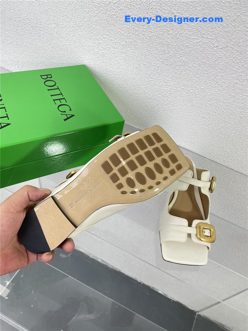 b0tt*ga Ven*ta double hardware slides