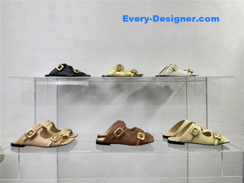 b0tt*ga Ven*ta double hardware slides