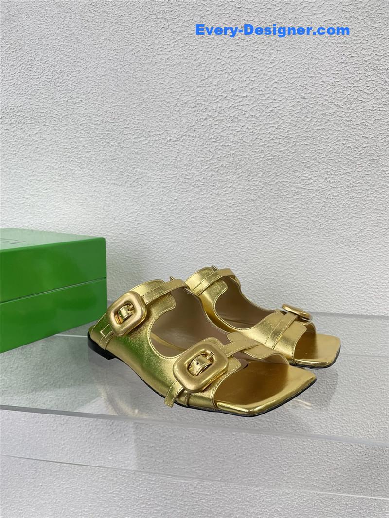 b0tt*ga Ven*ta double hardware slides