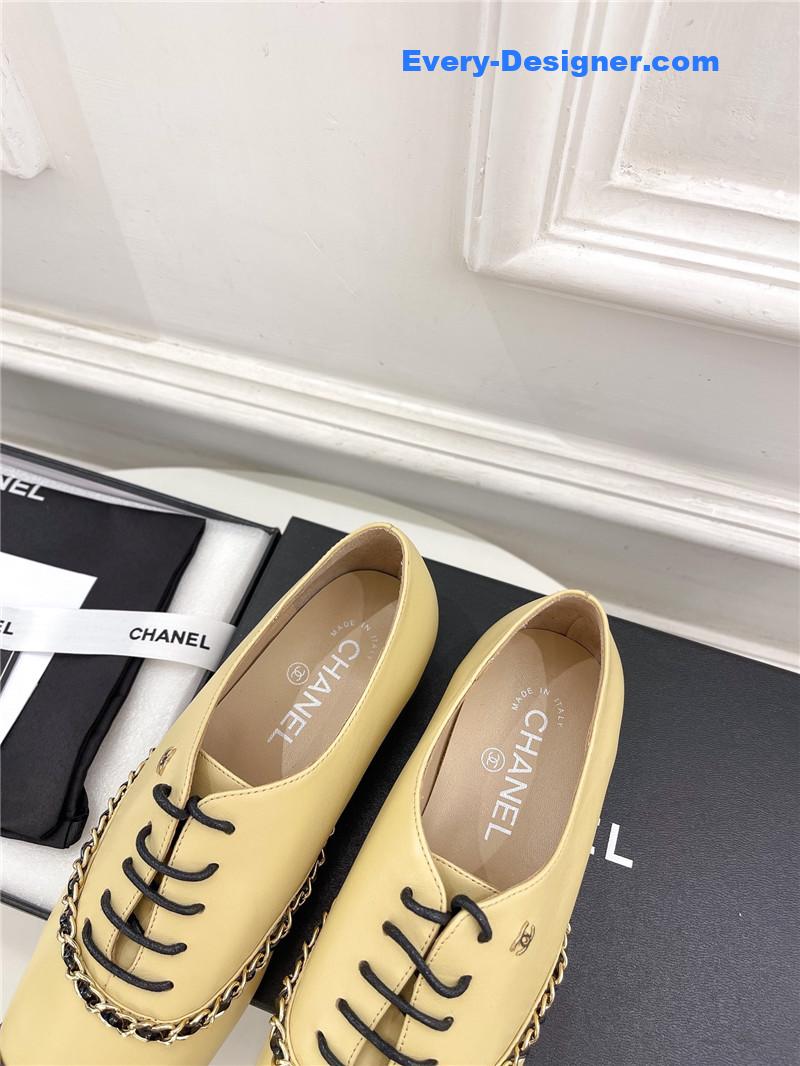 CC catwalk chain lace-up shoes