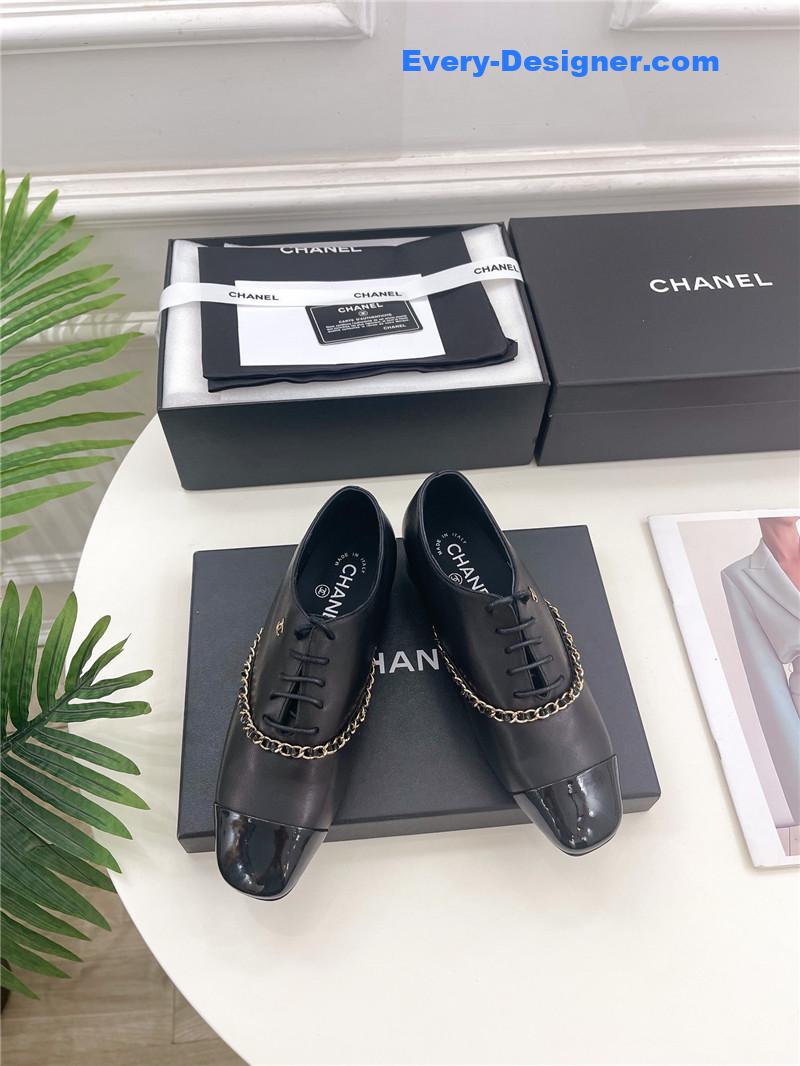 CC catwalk chain lace-up shoes