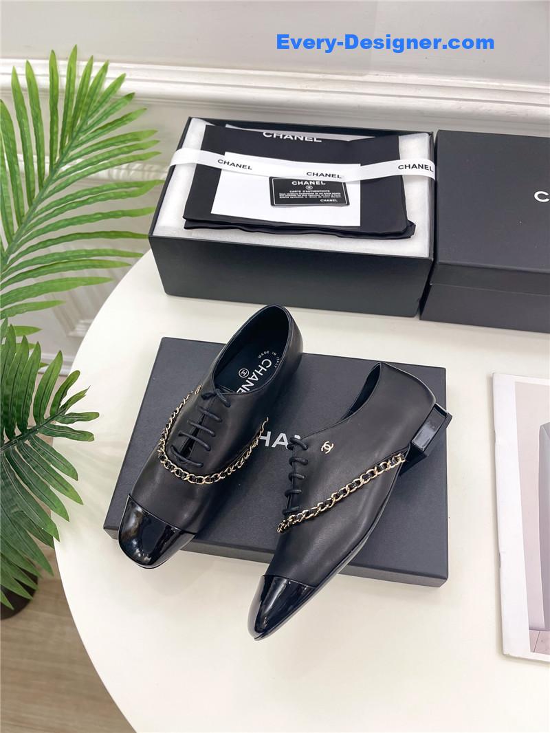 CC catwalk chain lace-up shoes