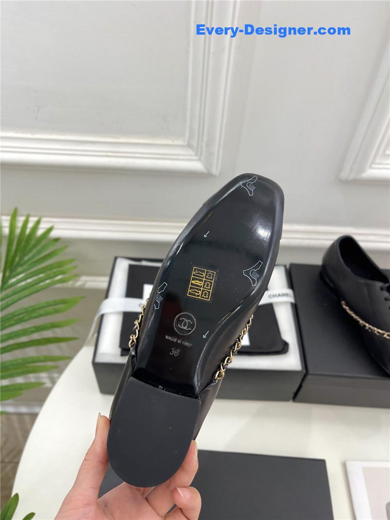 CC catwalk chain lace-up shoes