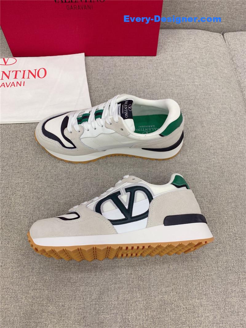 Va1e*ntin0 new sneakers