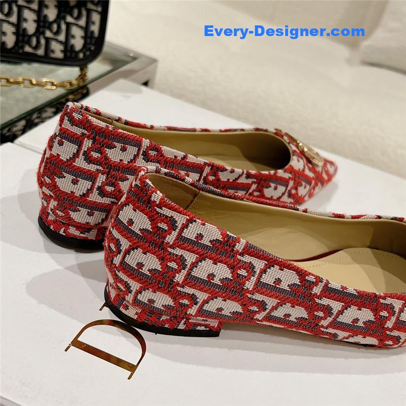 D10r early spring new pointed flat shoes