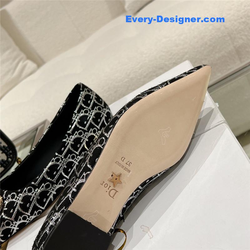 D10r early spring new pointed flat shoes