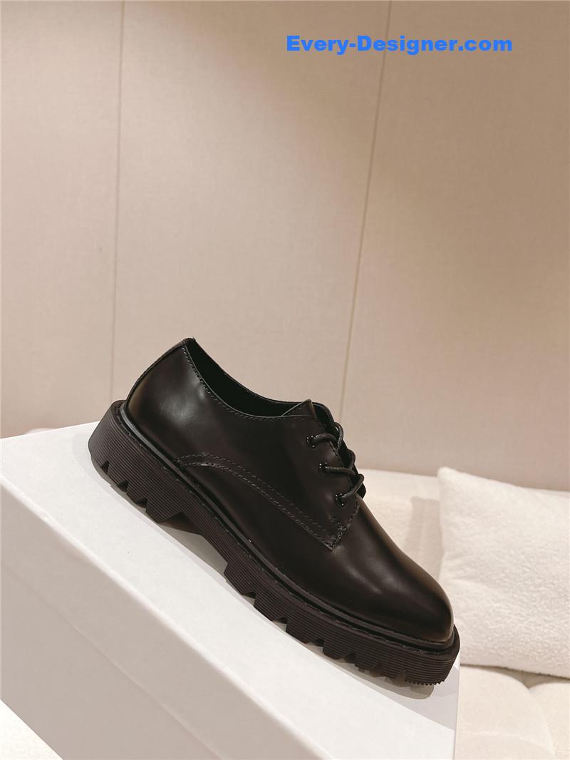 THE ROW Vintage Square Toe Platform Shoes