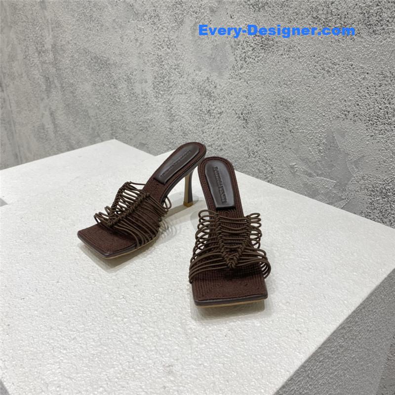 b0tt*ga Ven*ta classic heeled sandals