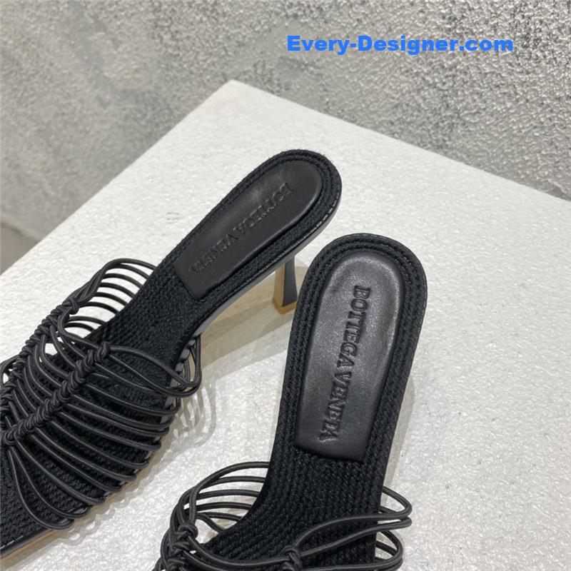 b0tt*ga Ven*ta classic heeled sandals