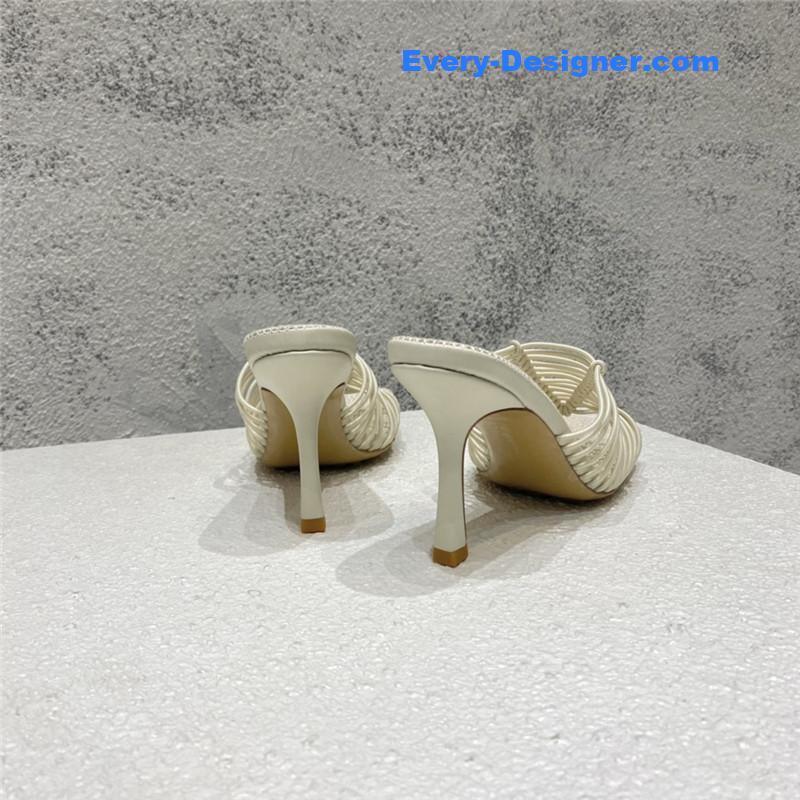 b0tt*ga Ven*ta classic heeled sandals