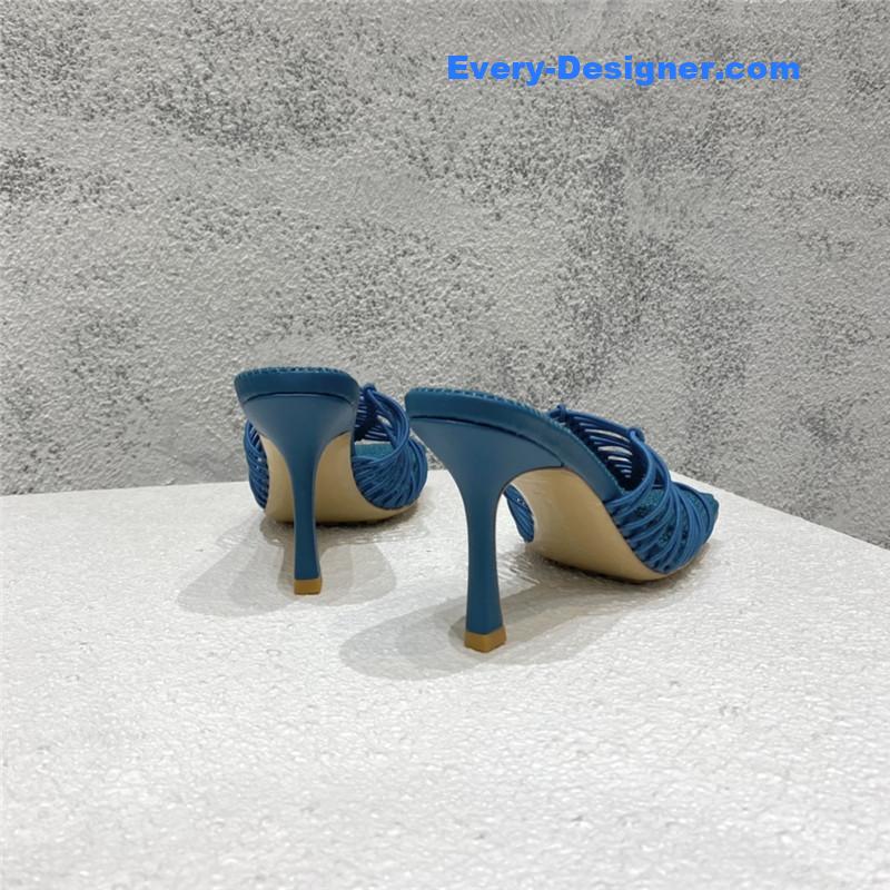 b0tt*ga Ven*ta classic heeled sandals