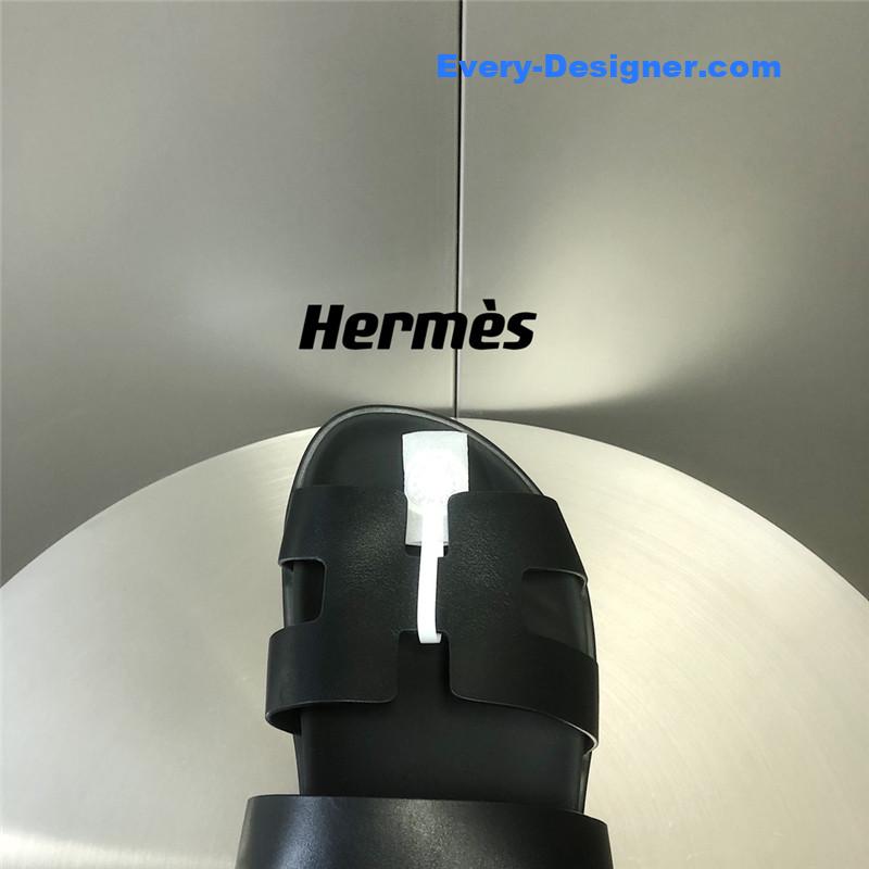 H**me5 genius second uncle sandals