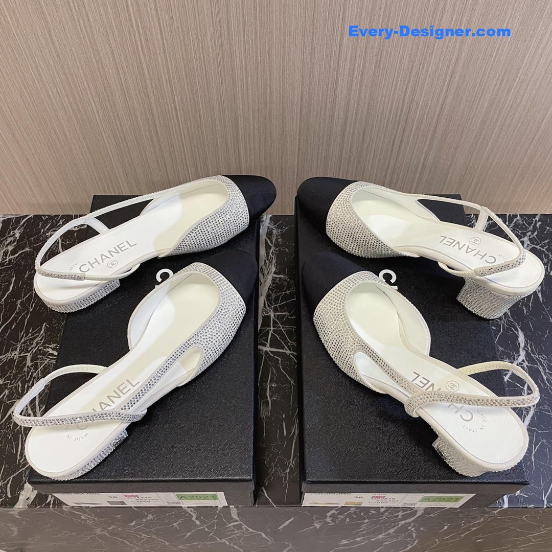 CC rhinestone thick heel side empty sandals