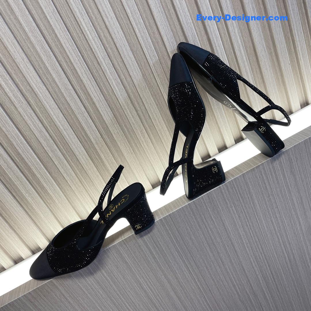 CC rhinestone thick heel side empty sandals