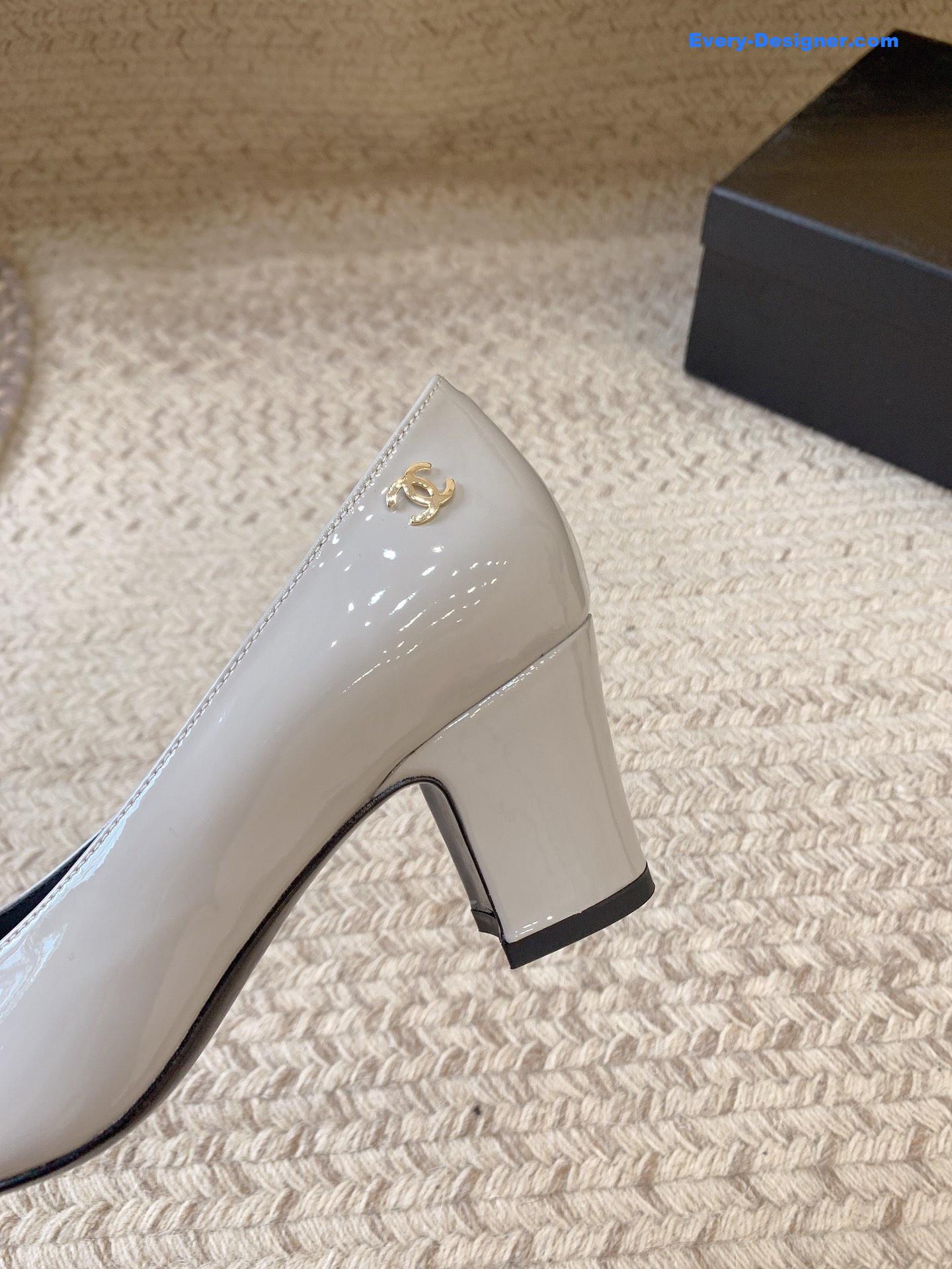 CC new patent leather shoes