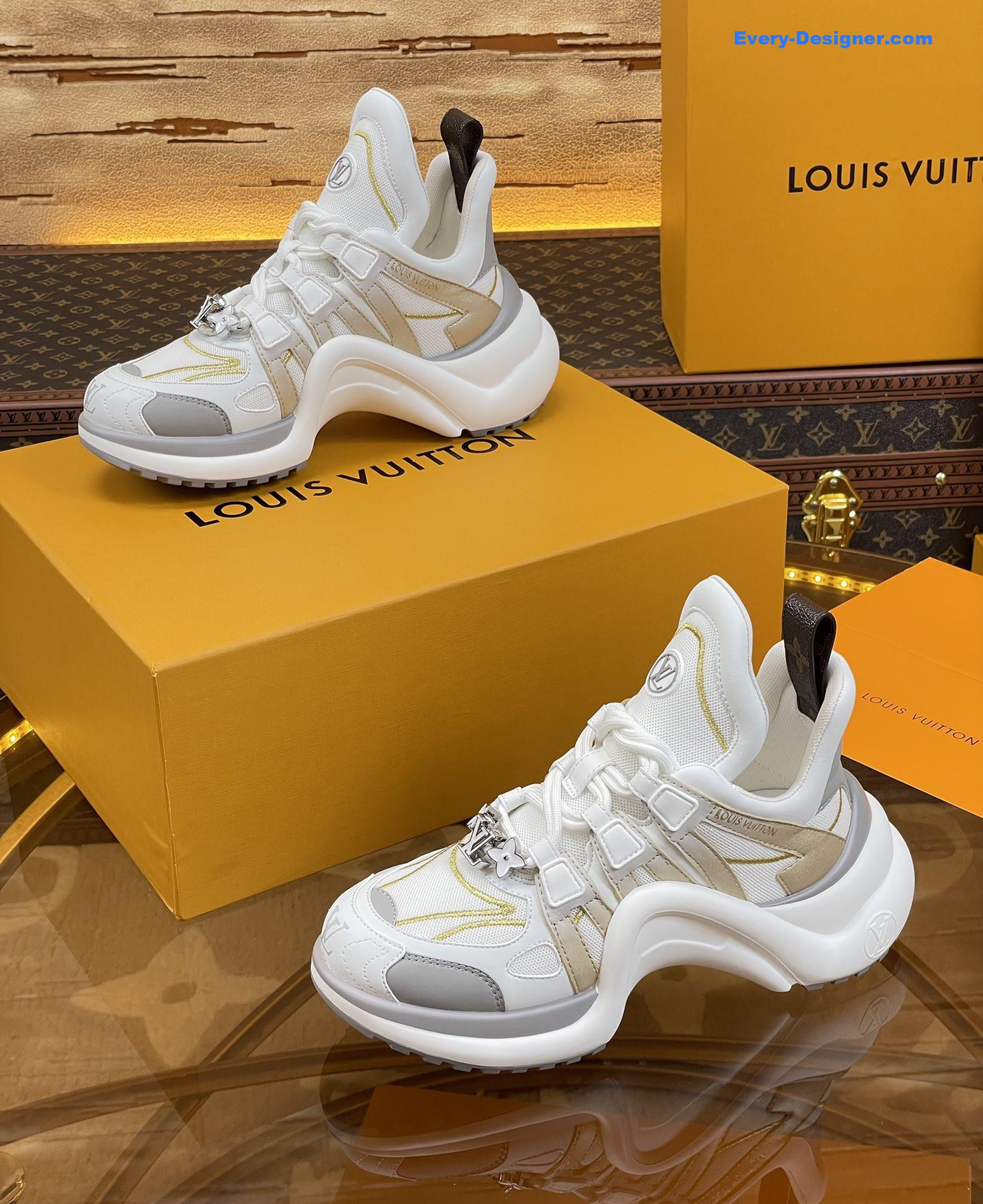 l0vis Vvtt0n lv hardware casual sports daddy shoes
