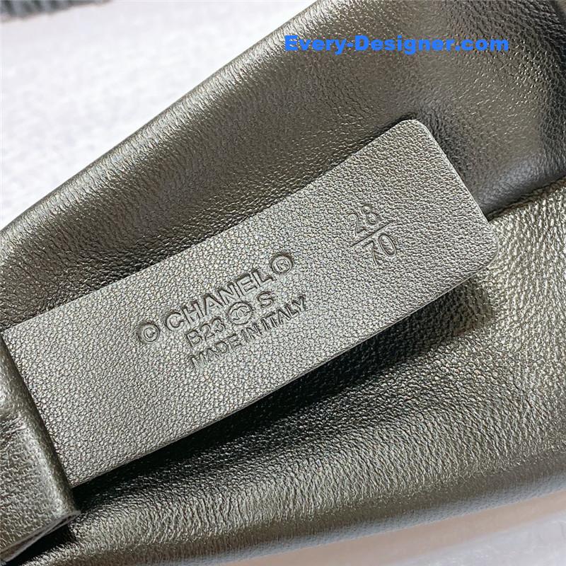 Chanel smooth Chanel brass buckle sheepskin elastic belt