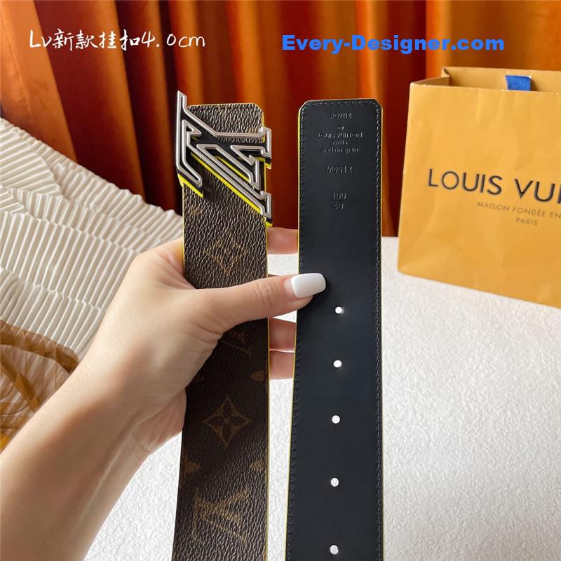 l0vis Vvtt0n lv classic print with black plain bottom belt