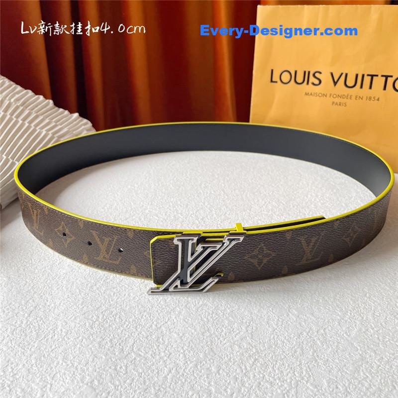louis vuitton LV classic print with black plain bottom belt