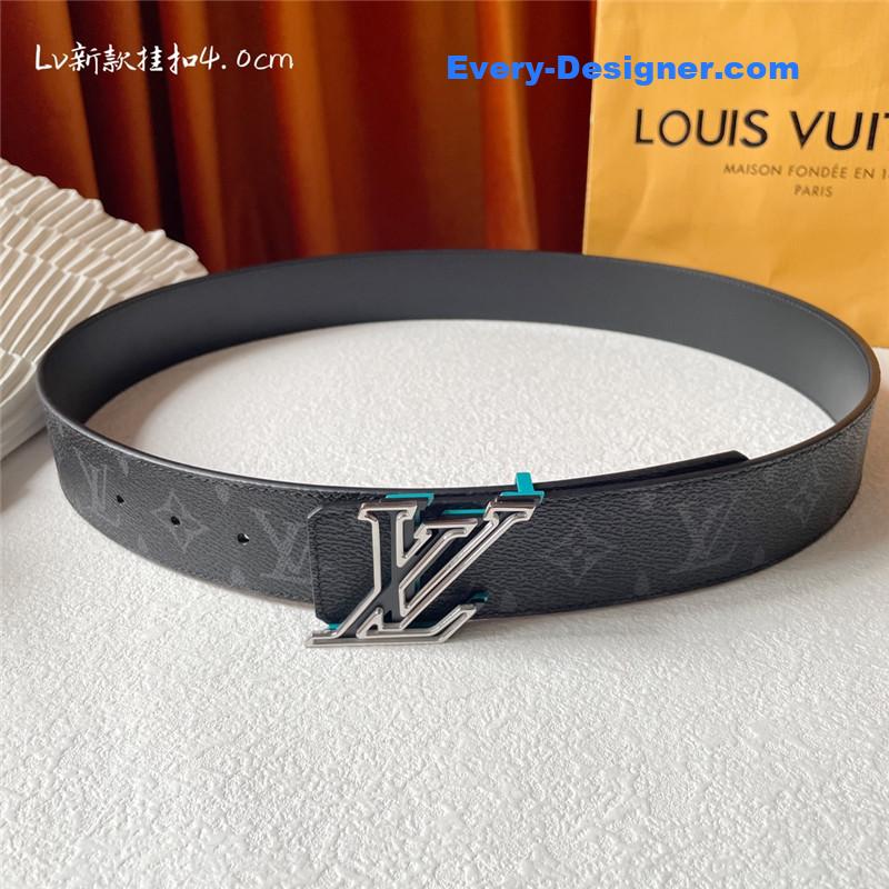 louis vuitton LV classic print with black plain bottom belt