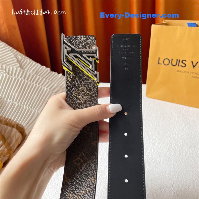 l0vis Vvtt0n lv classic print with black plain bottom belt