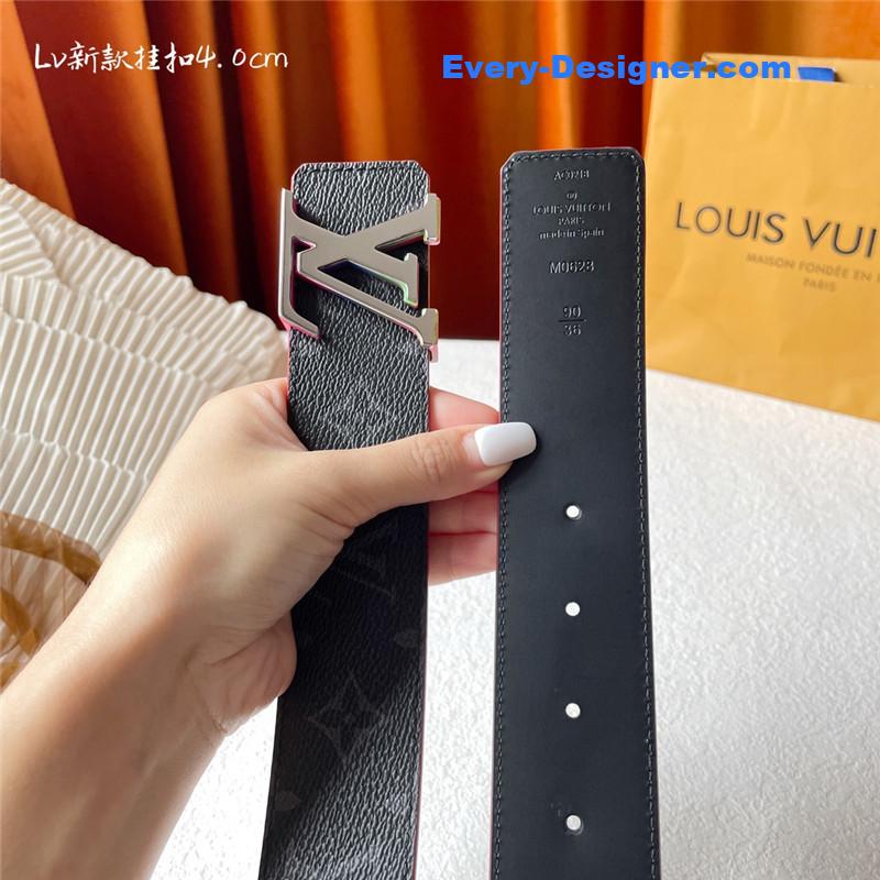 l0vis Vvtt0n lv classic print with black plain bottom belt