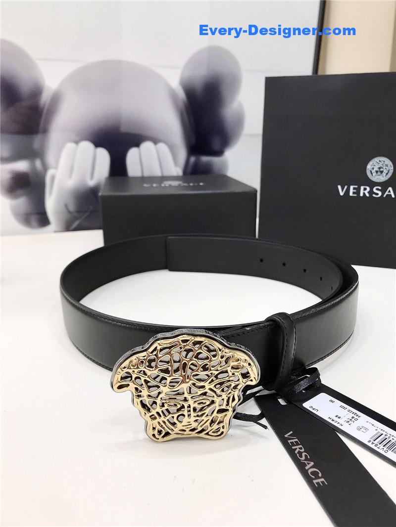 Versace cutout Medusa lam¨¦ buckle belt