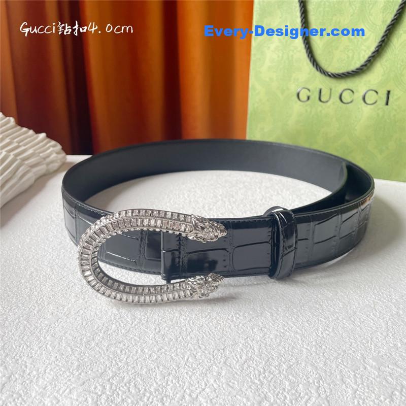 Gucci crocodile calfskin belt