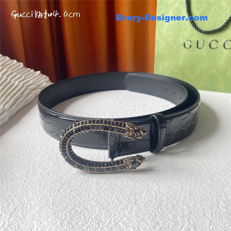 Gvc*1 crocodile calfskin