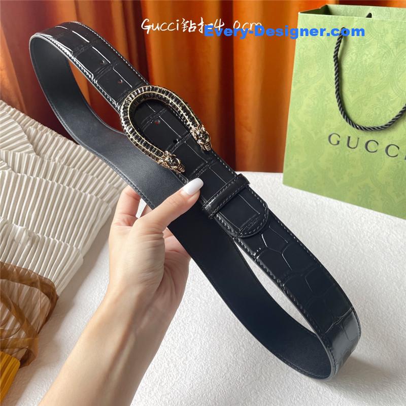 Gvc*1 crocodile calfskin