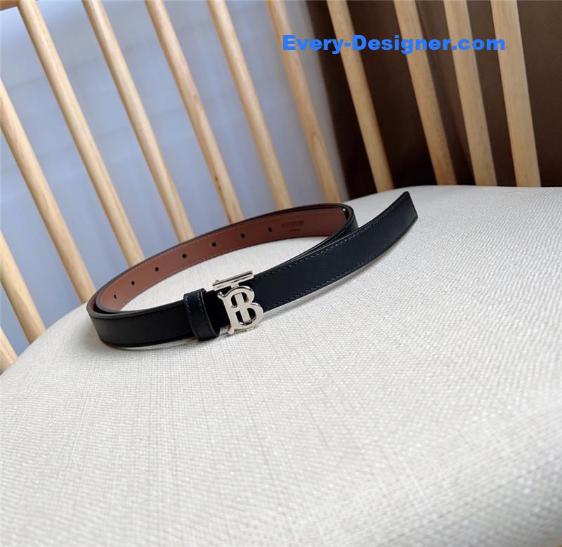 Burberry new belt