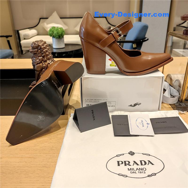Pra*a wedge shoes