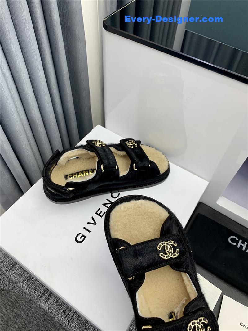 CC beach sandals