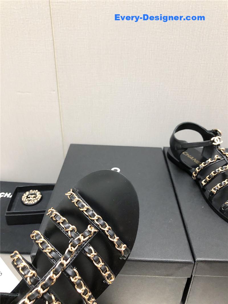 Ch**el chain sandals