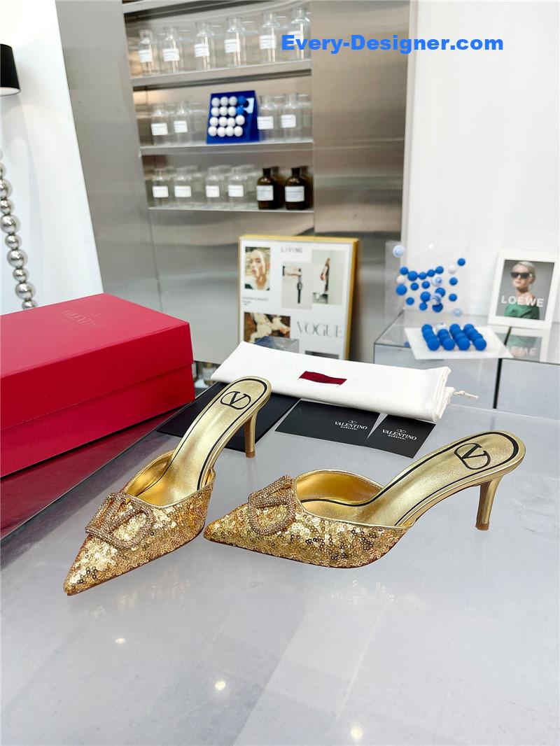Va1e*ntin0 new sequin version v buckle classic slippers