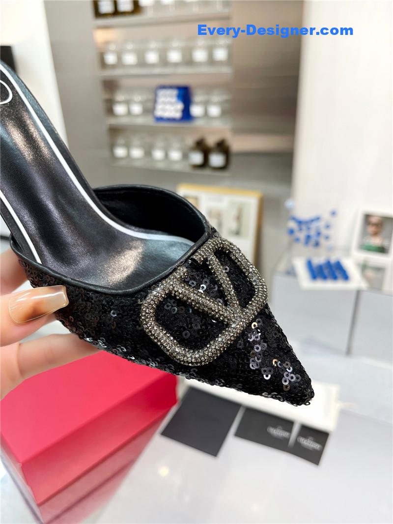 Va1e*ntin0 new sequin version v buckle classic slippers